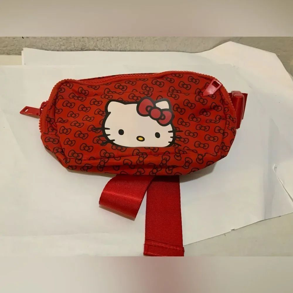 NWOT Hello kitty fanny pack red